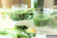 Katı Meyve Sıkacağı Olmadan Süper Yeşil İçecek Tarifi