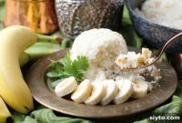 Fluffy Kerala Upma Traditional Indian Breakfast
