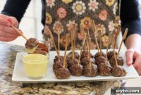 Meatballs with Kids: Three Sauces to Dip and Discover