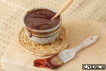 Easy Homemade Red Wine Barbecue Sauce 1 featured 1801