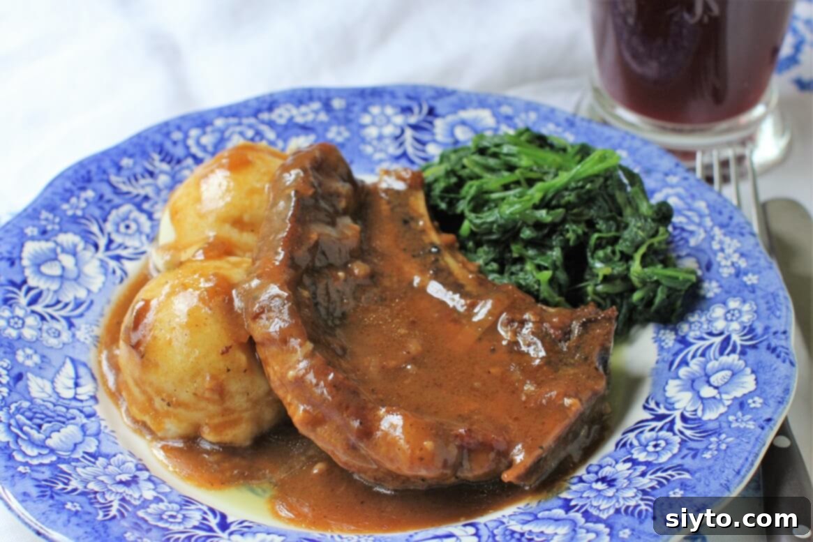 Southern Smothered Pork Chops: A Soul Food Classic 1 featured 21355