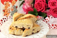 Almond Cranberry Scone Delights