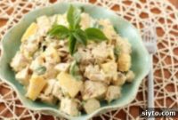 Curried Chicken Salad: A Refreshing Lunch